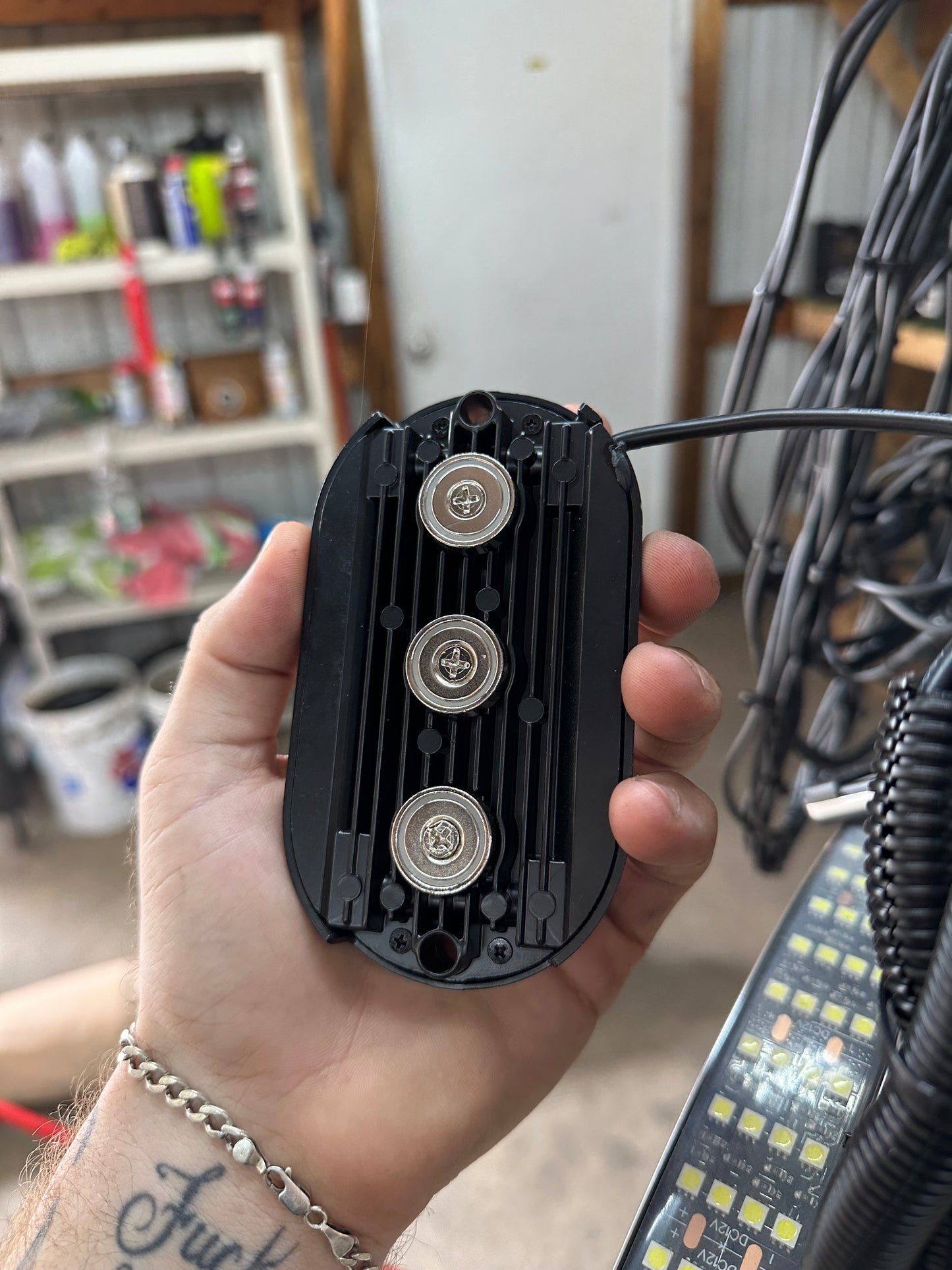 Magnetic Rock Light Mount - 219 & 210 LED