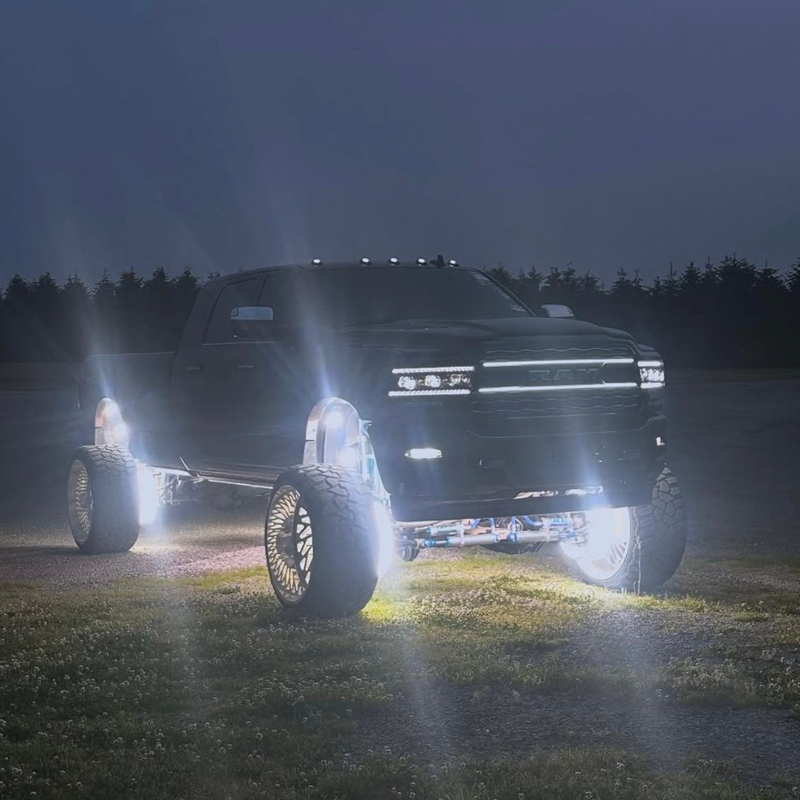 2019-2022 Ram 2500 & 3500 Laramie Grille Accent LED Lights Full Length
