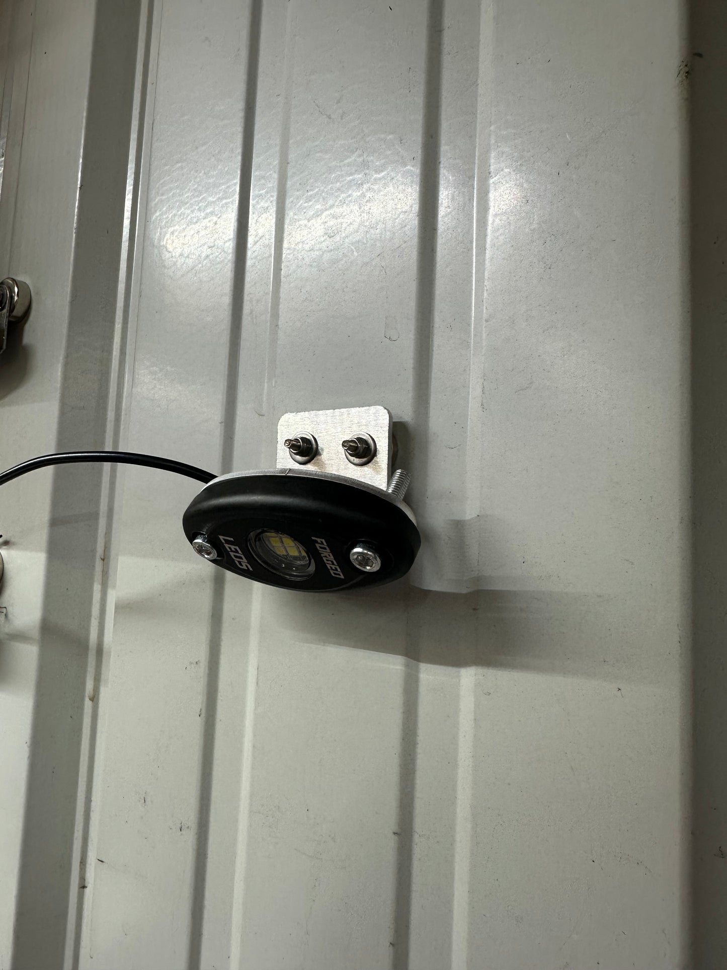 9 LED Rock Light Bracket