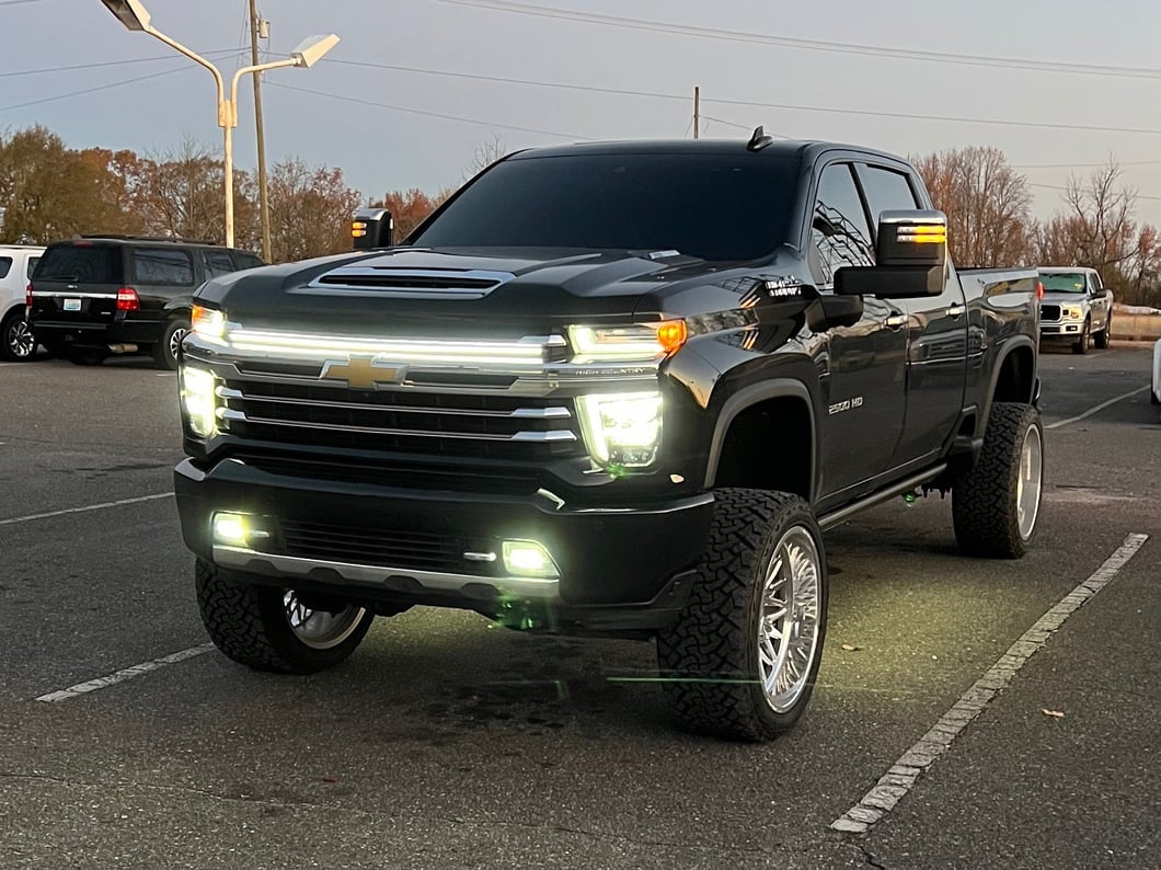 2020-2023 Chevy Silverado 2500/3500 LED “Power” Grille Light Bar – LTZ & High Country, IP67, Black/Silver