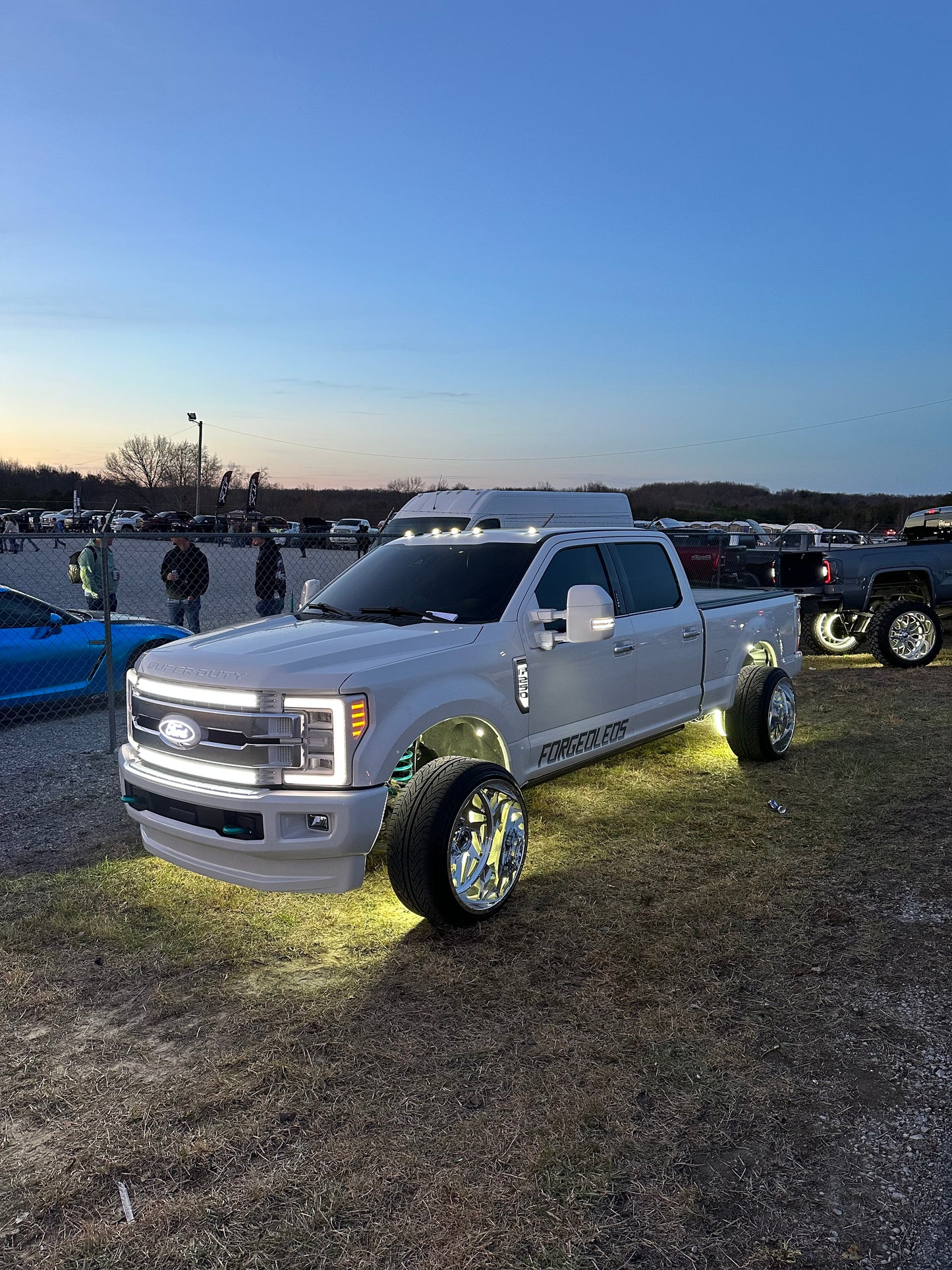 17+ Super Duty Cab Lights