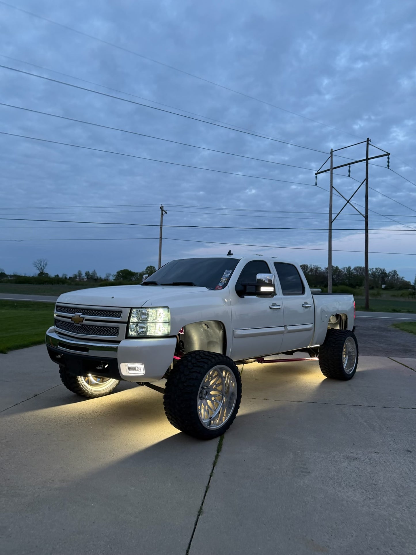 6 Row Sequential Switchback Strobe Wheel Lights