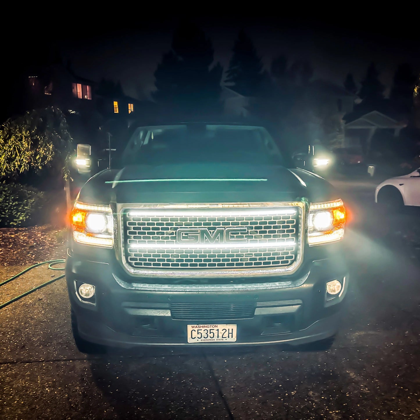 2015-2017 GMC 2500/3500 Denali LED Grille Lights Full Length